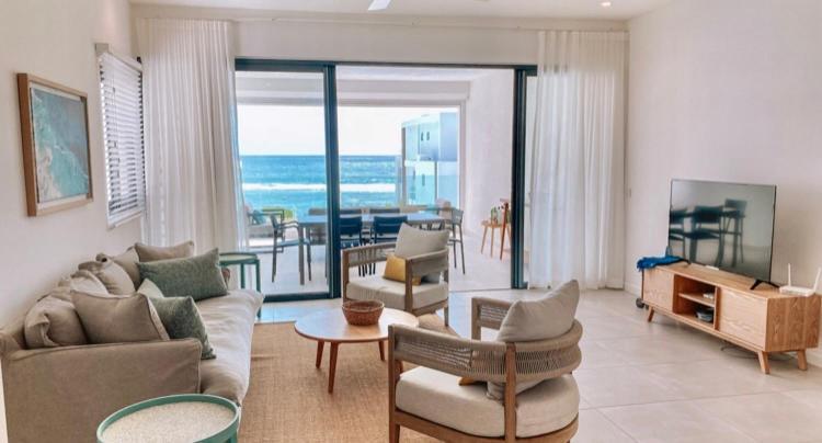 East Coast Beachfront Luxury - Eastern Blue Apartments Poste Lafayette Exterior foto